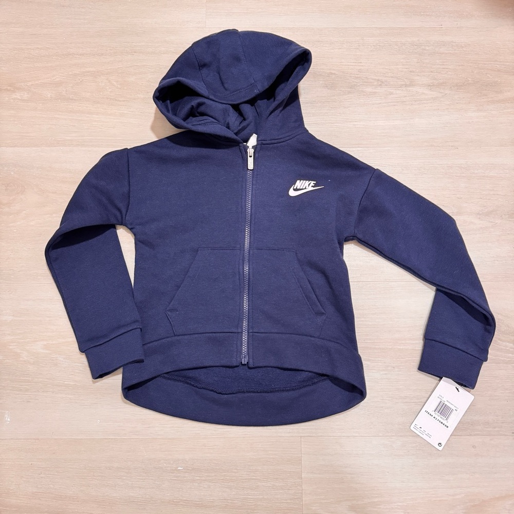 Nike Sportswear Club
Kids' Full-Zip Knit Jacke